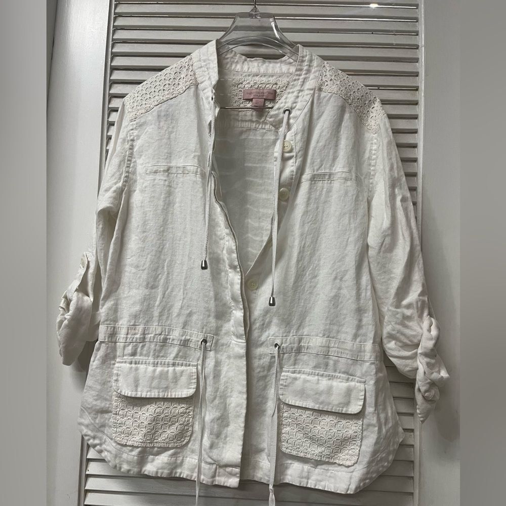 EUC✨Saint Tropez West ✨White Blouse with Lace Detail/JACKET ✨large